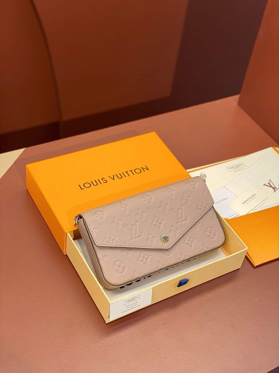 LOUIS VUITTON POCHETTE FÉLICIE Chain Pack M64064 LOUIS VUITTON POCHETTE FÉLICIE Chain Pack M64064