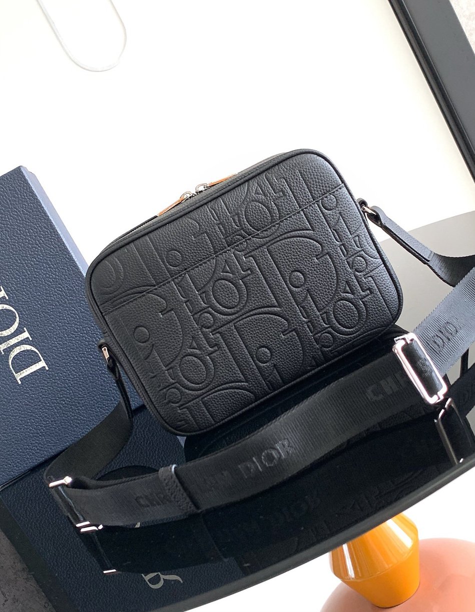 DIOR Rider 2.0 Zipper Messenger Bag 1ESPO340
