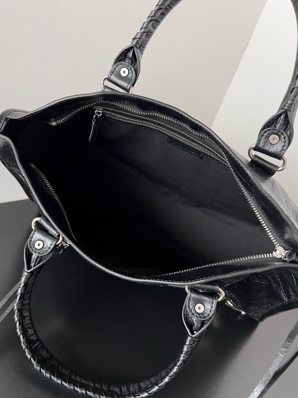 BALENCIAGA LE CITY Medium Handbag S1000