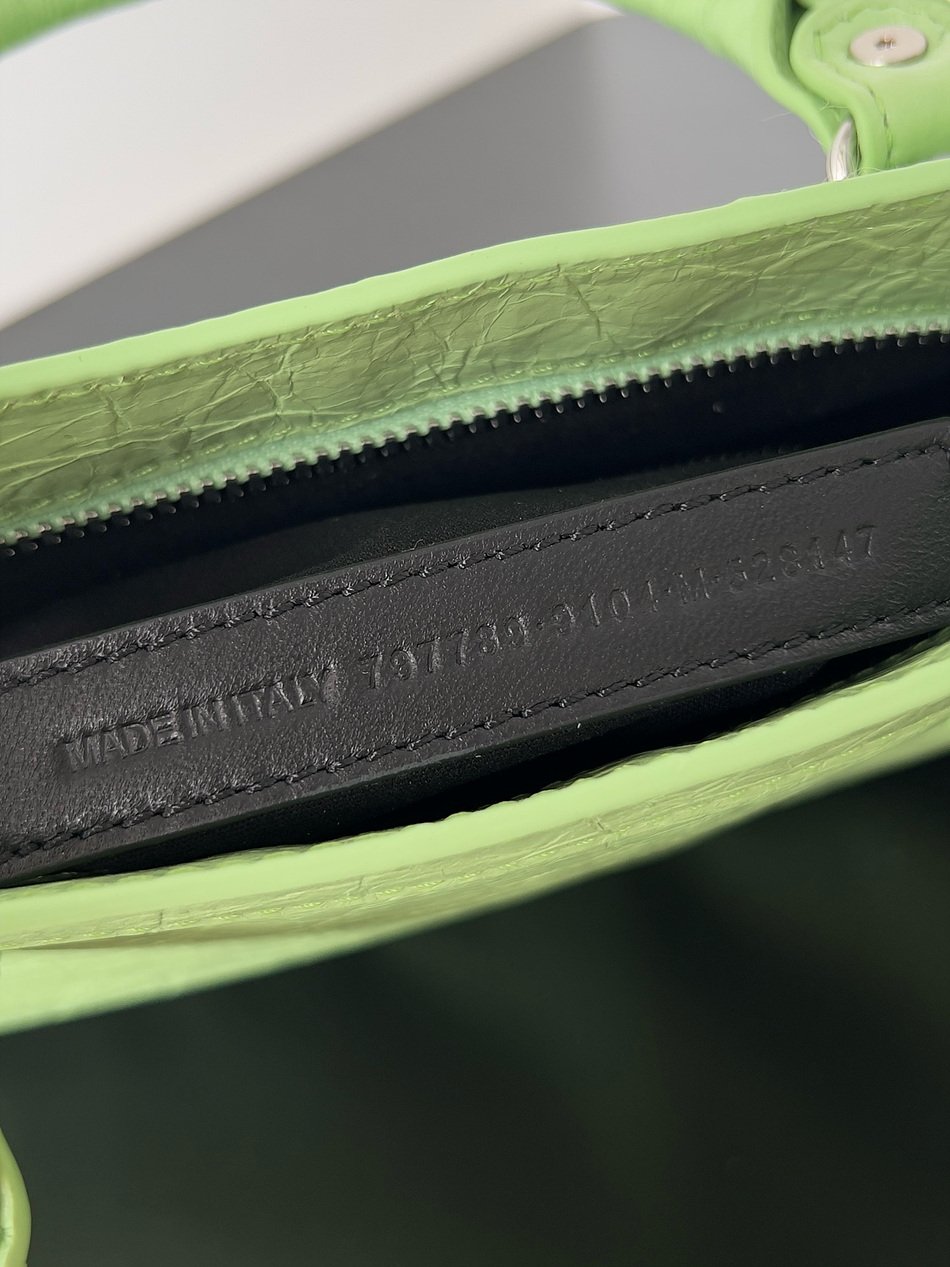 BALENCIAGA LE CITY Small Handbag S1000