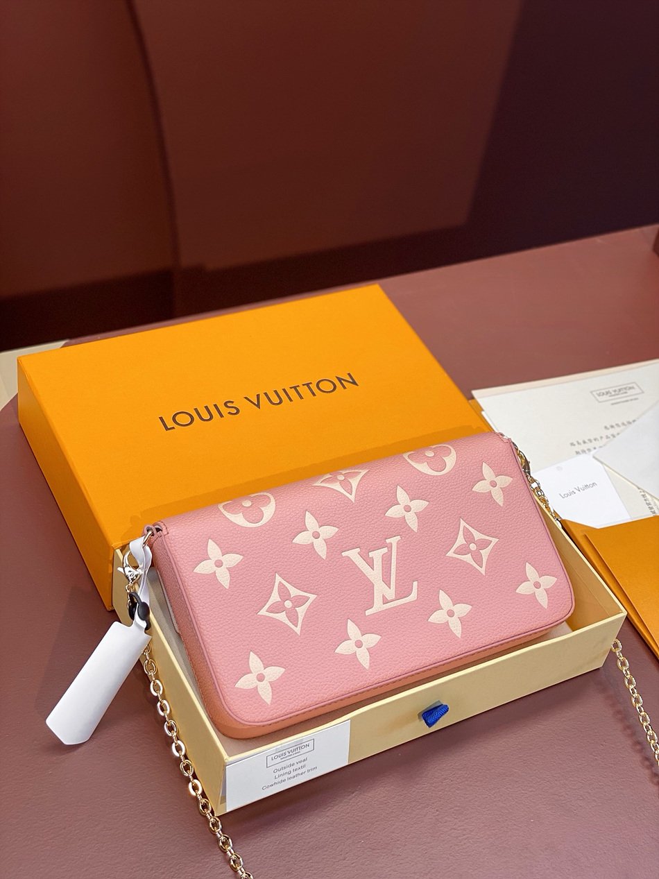 LOUIS VUITTON POCHETTE FÉLICIE Chain Pack M81759