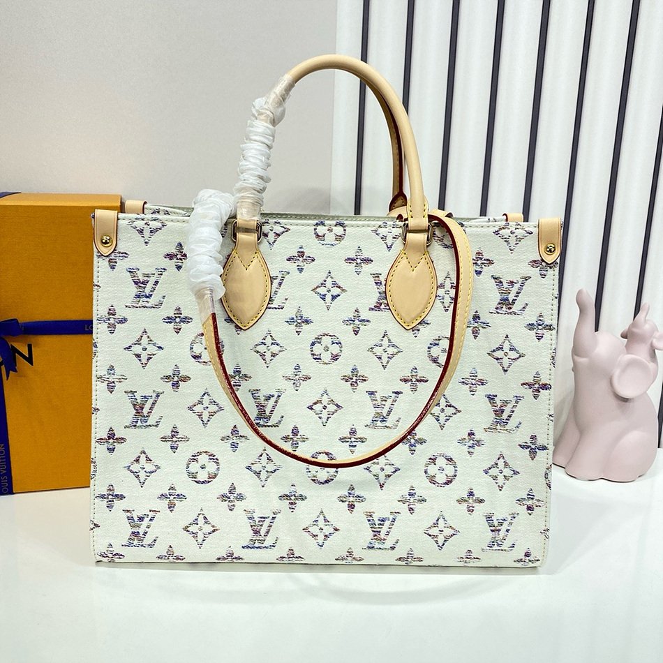 LOUIS VUITTON ONTHEGO Medium Handbag M24708