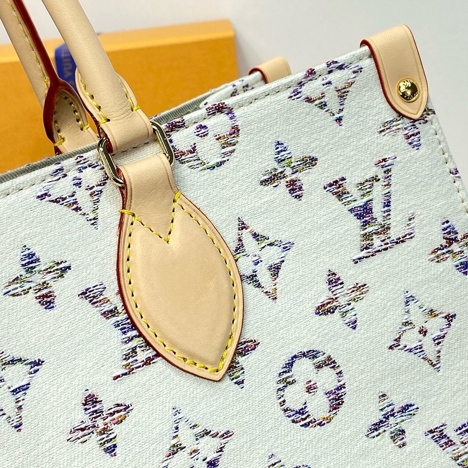 LOUIS VUITTON ONTHEGO Medium Handbag M24708