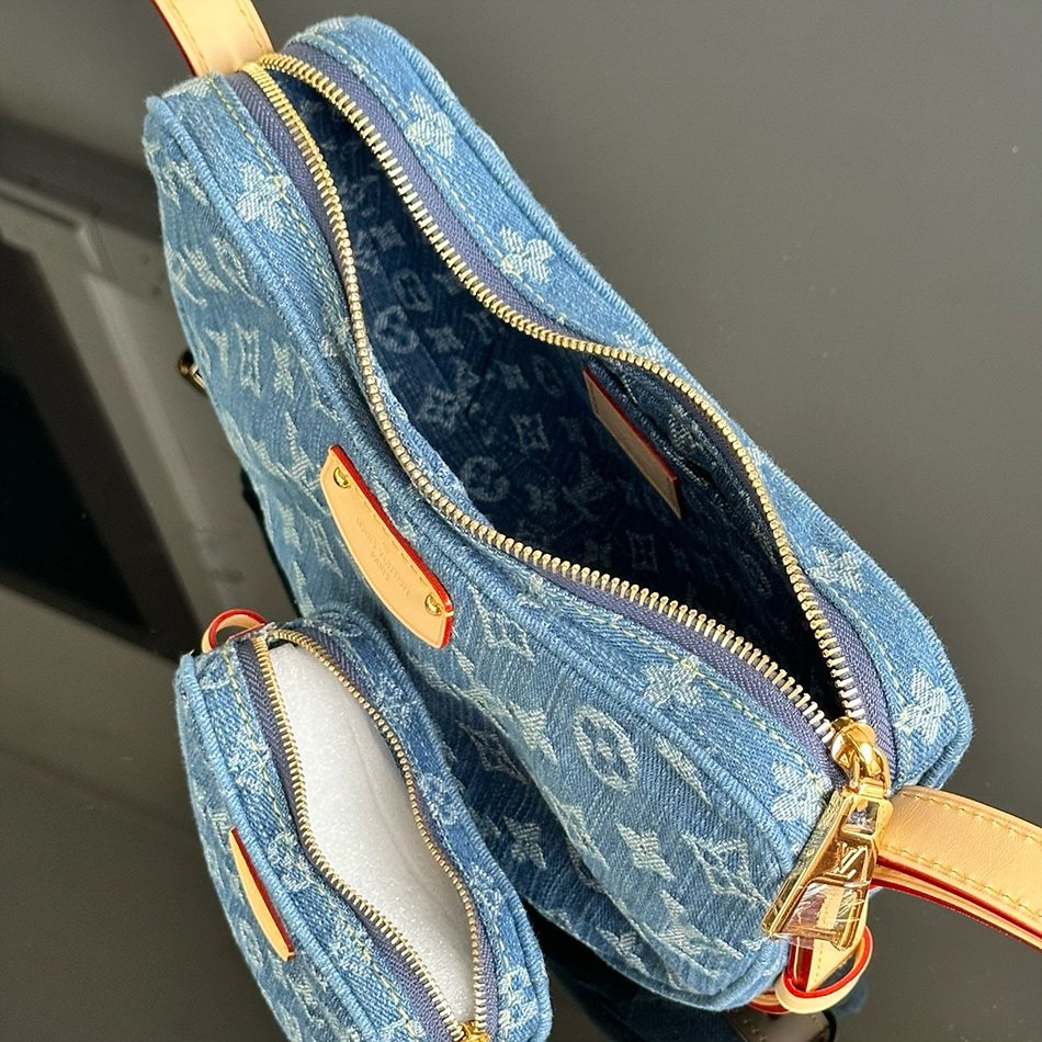 LOUIS VUITTON CROISSANT Medium Handbag M46856