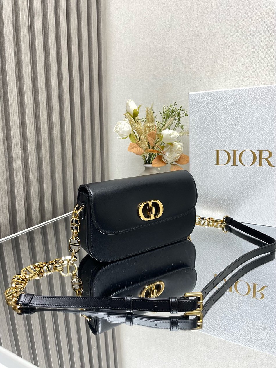 DIOR 30 Montaigne Avenue handbag M9260