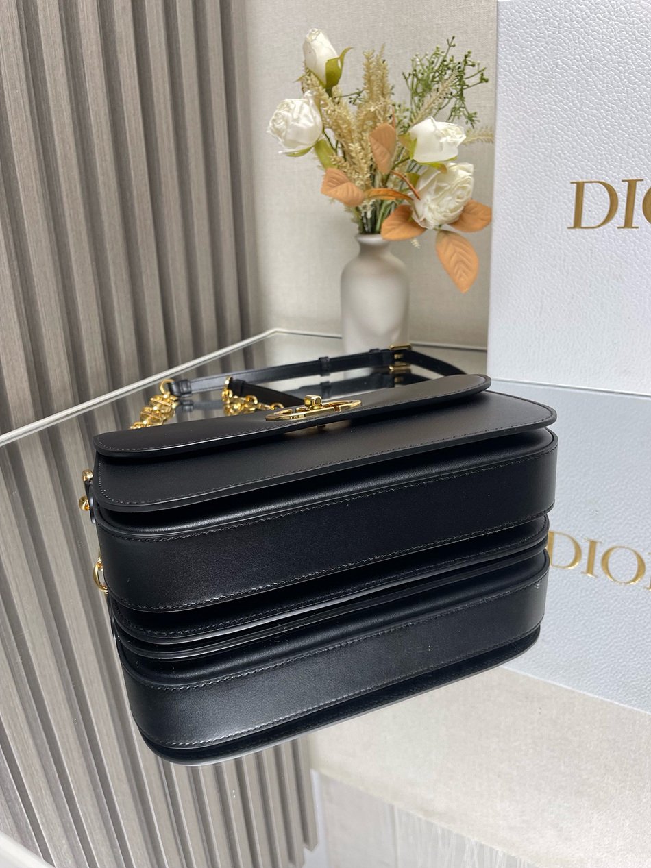 DIOR 30 Montaigne Avenue handbag M9260