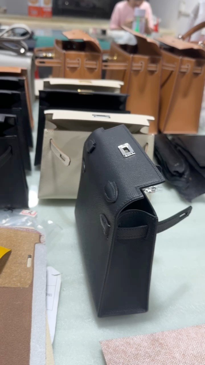 商品 cmrEeW4w