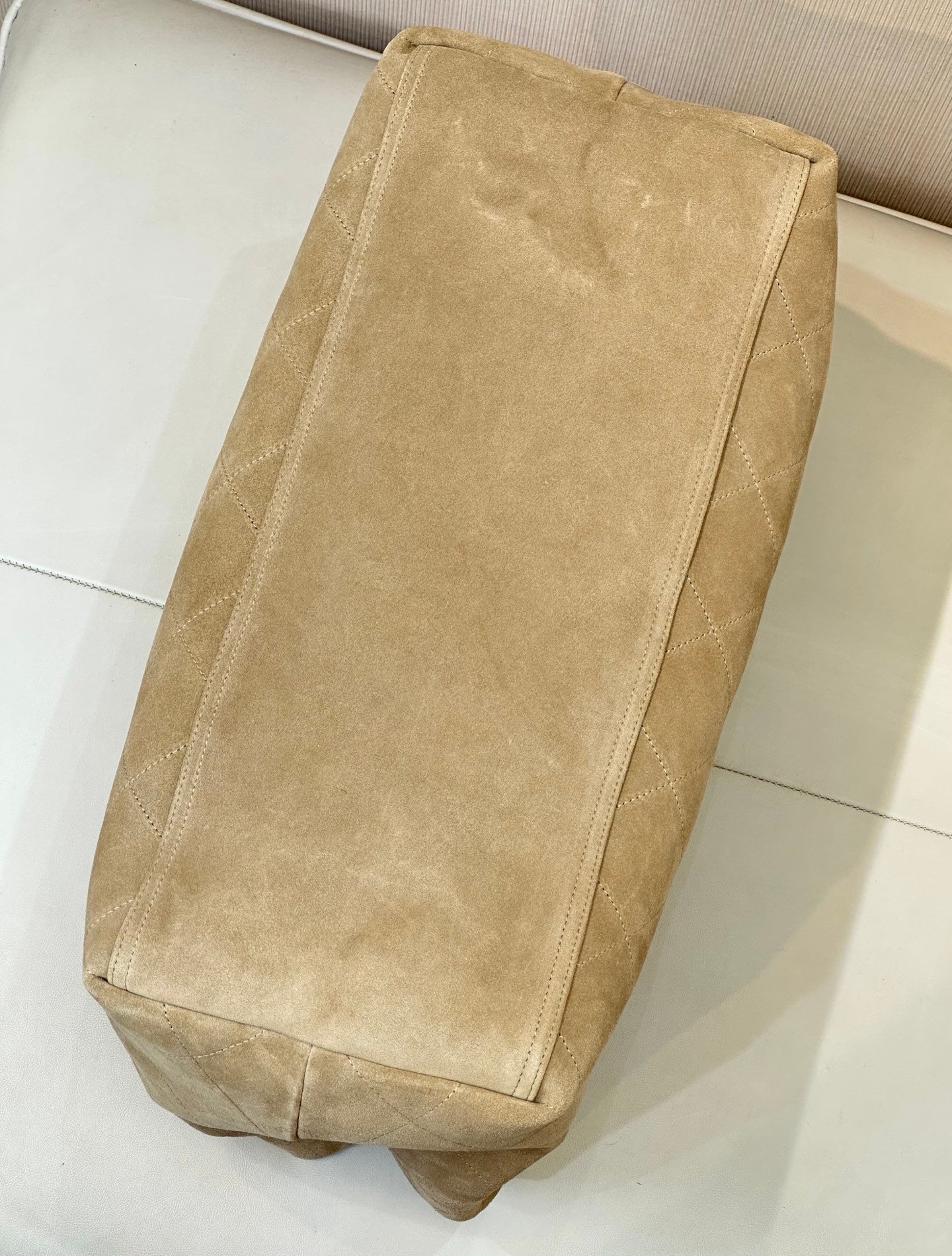 6475 谁懂啊家人们！Chanel这只麂皮Hobo托特，拿到手直接一眼沦陷