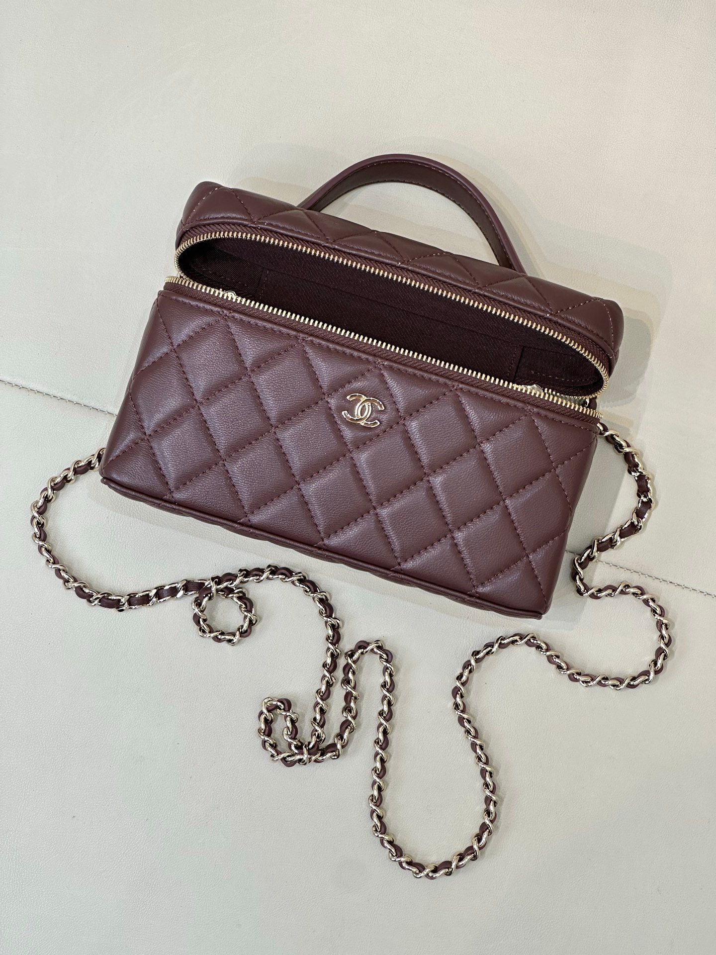 4385 Chanel 经典双c lp饭盒包