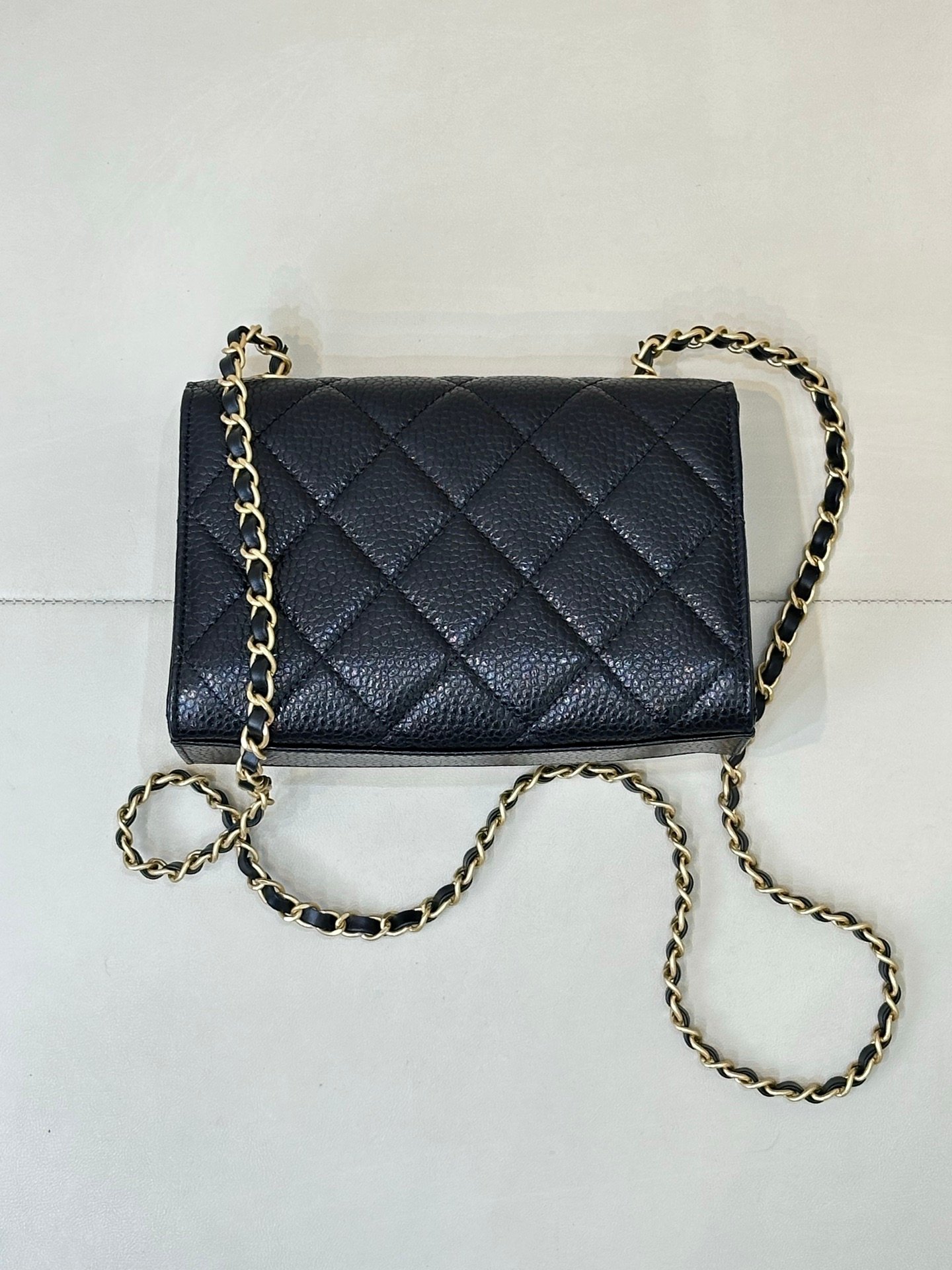 5981 Chanel黑金鱼子酱口盖包